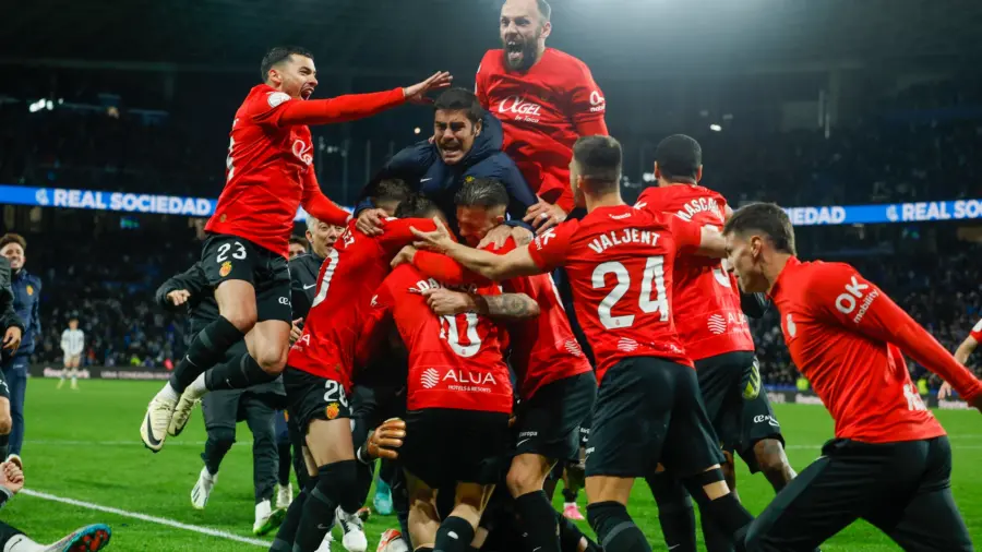 MALLORCA DE JAVIER AGUIRRE AVANZA A LA FINAL DE LA COPA DEL REY ...